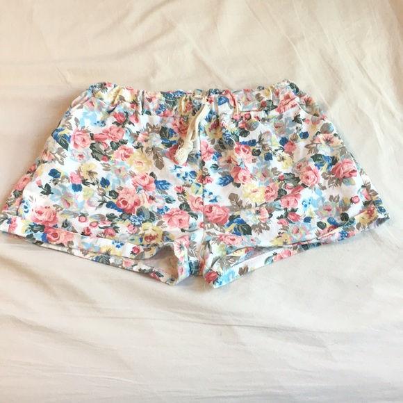 Hand Crafted Pants - Floral Shorts, XS